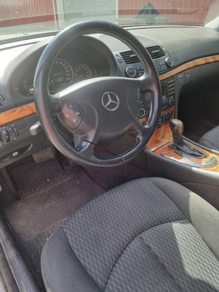 Mercedes-Benz E Lapinlahti - valokuva 4