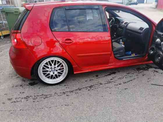 Volkswagen Golf Каяни