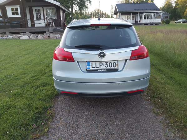 Opel Insignia Jyväskylä - valokuva 4