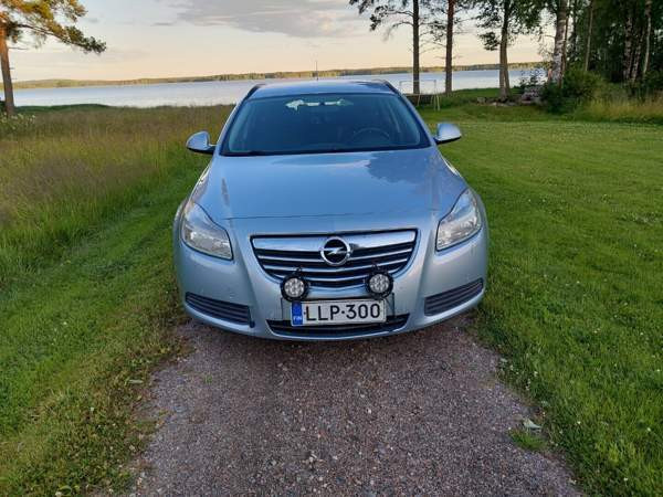 Opel Insignia Jyväskylä - valokuva 5