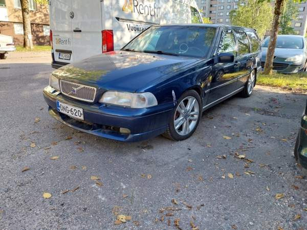 Volvo V70 Vantaa - valokuva 3