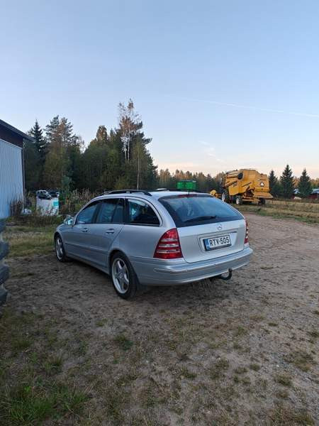 Mercedes-Benz C Rautjärvi - valokuva 2