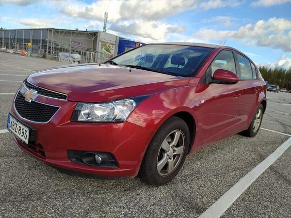 Chevrolet Cruze Каяни - изображение 2