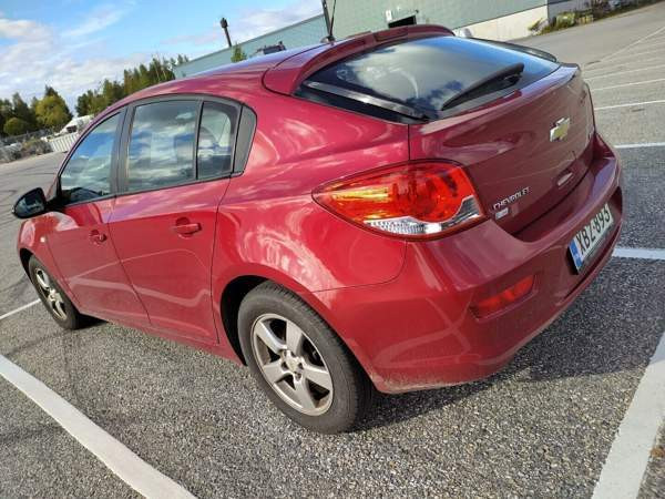 Chevrolet Cruze Каяни - изображение 4