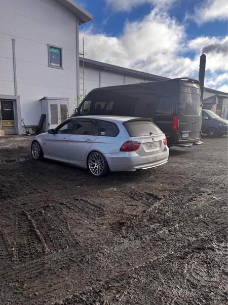 BMW 320 Toholampi - valokuva 3