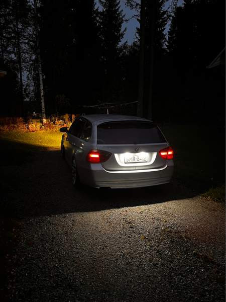 BMW 320 Toholampi - valokuva 5