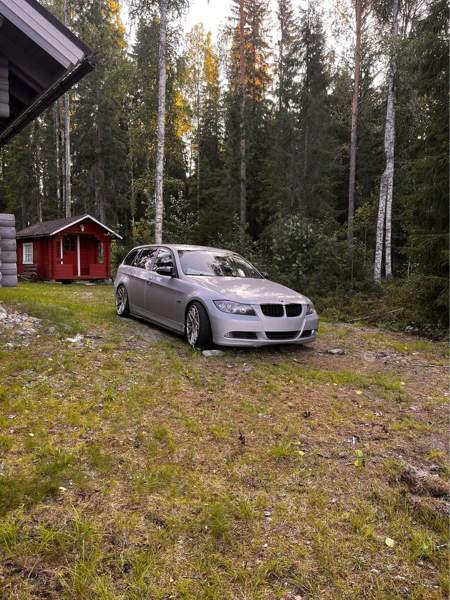 BMW 320 Toholampi - valokuva 8
