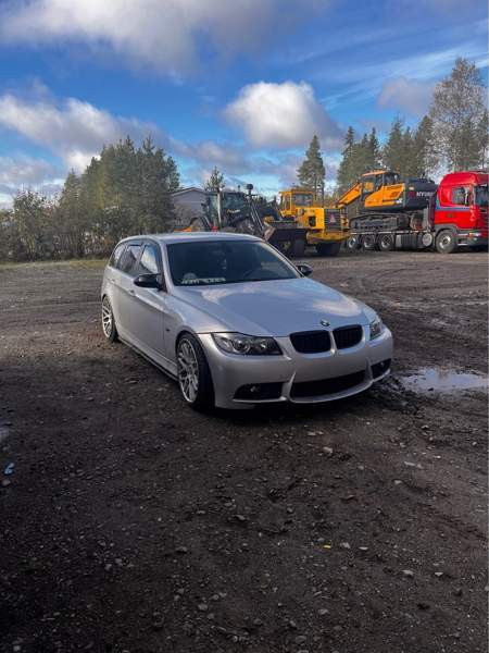 BMW 320 Toholampi - valokuva 2