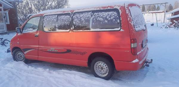 Toyota Hiace Kinnula - valokuva 1
