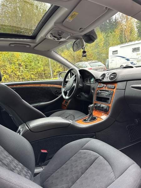 Mercedes-Benz CLK Hyvinkää - valokuva 3