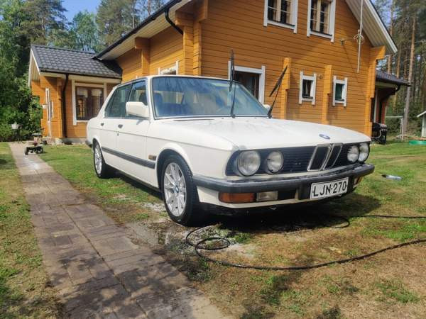 BMW 518 Raahe - valokuva 3