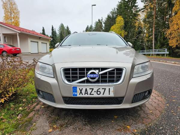 Volvo V70 Hollola - valokuva 2