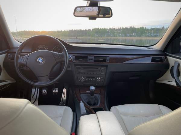 BMW 318 Joensuu - valokuva 6