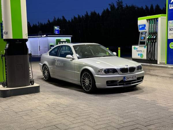 BMW 320 Helsinki - valokuva 1