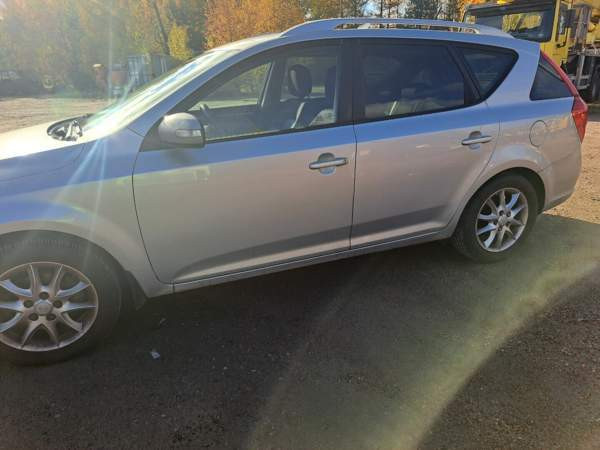 Kia Ceed Helsinki - valokuva 2