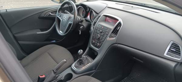 Opel Astra Hollola - valokuva 7