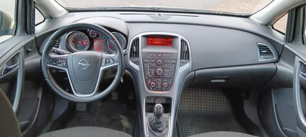 Opel Astra Hollola - valokuva 5