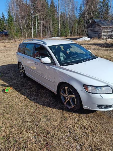 Volvo V50 Сейняйоки - изображение 5