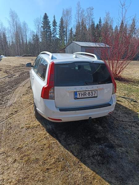 Volvo V50 Сейняйоки - изображение 4