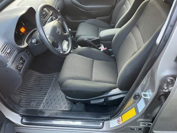 Toyota Avensis Joensuu - photo 6