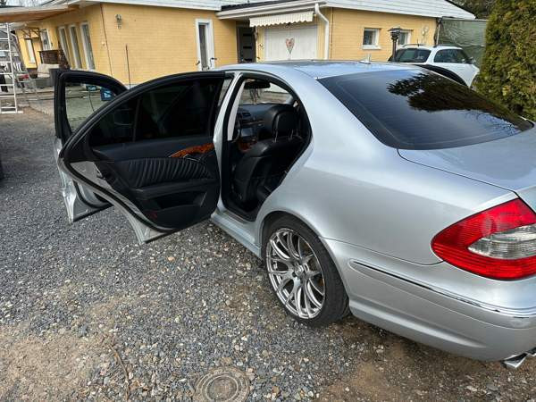 Mercedes-Benz E Oulu - valokuva 5