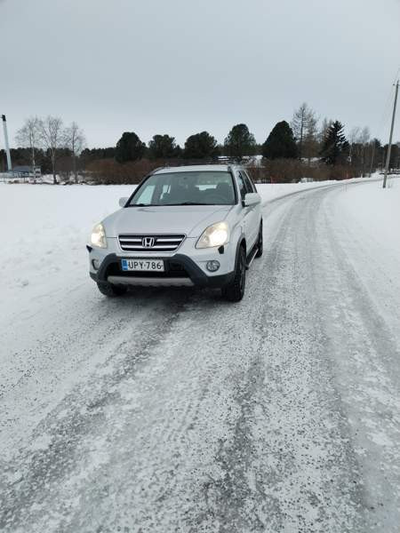 Honda CR-V Hafnarfjoerdur - valokuva 1