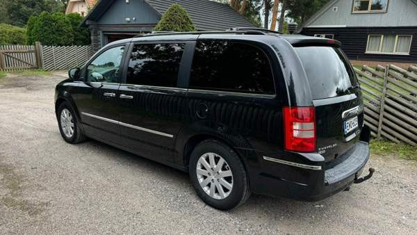 Chrysler Grand Voyager Kirkkonummi - valokuva 5