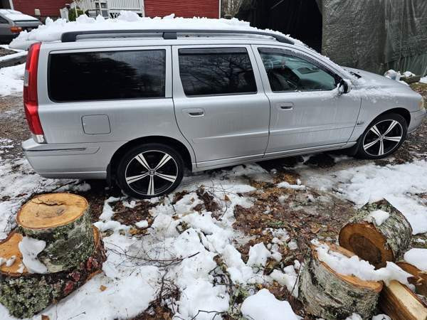 Volvo V70 Tuusula - valokuva 1