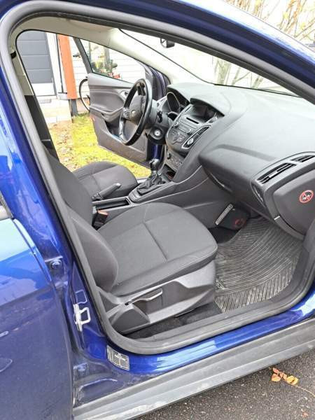 Ford Focus Jyväskylä - valokuva 8