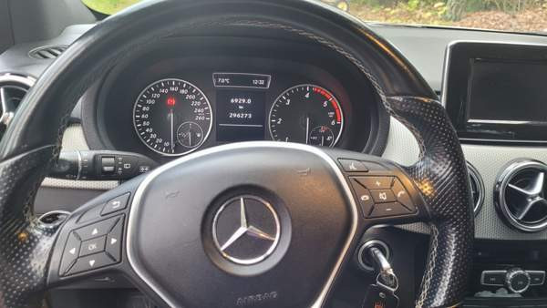 Mercedes-Benz B Vesilahti - valokuva 4