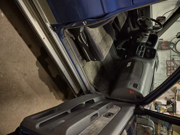 Nissan Navara Kemiö - valokuva 4