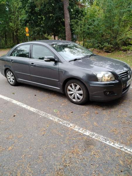 Toyota Avensis Chukotskiy Avtonomnyy Okrug - valokuva 4