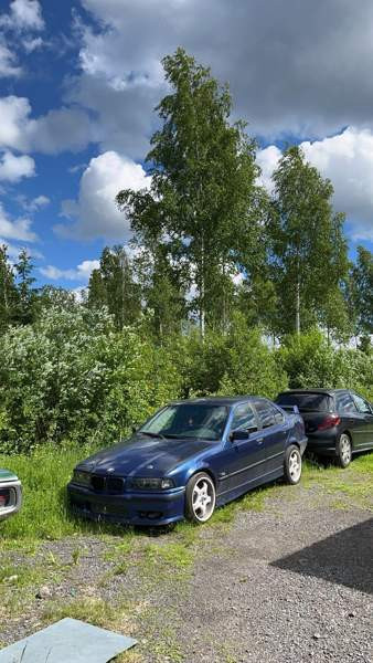 BMW 325 Varkaus - valokuva 1