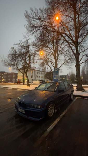 BMW 325 Varkaus - valokuva 5