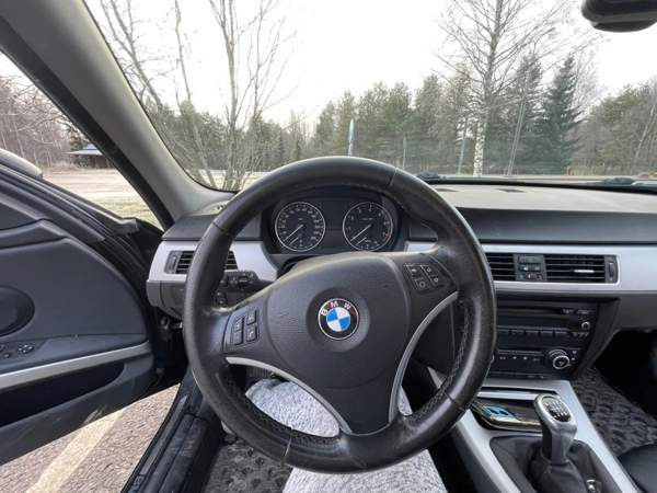 BMW 320 Kauhajoki - valokuva 5