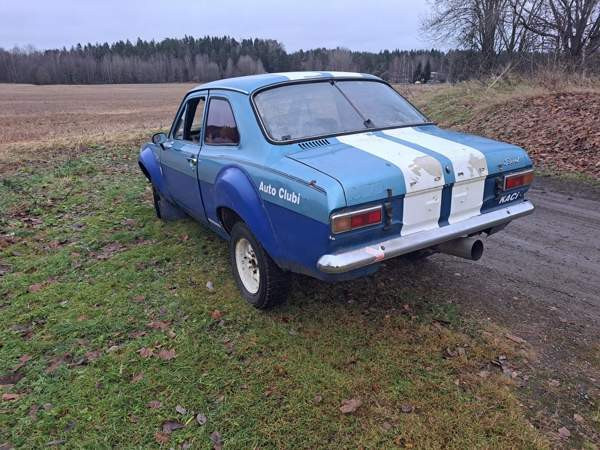 Ford Escort Haemeenlinna - valokuva 2