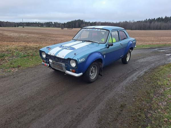 Ford Escort Haemeenlinna - valokuva 1