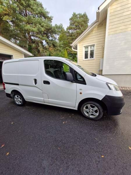 Nissan NV200 Turtkul - valokuva 3