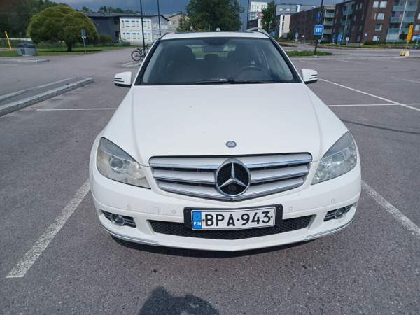 Mercedes-Benz C Kirkkonummi - valokuva 5