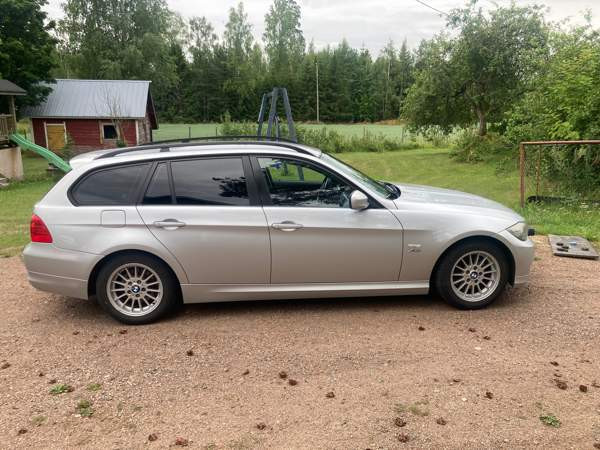 BMW 320 Luumäki - valokuva 4