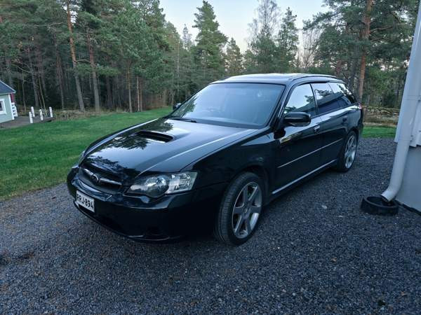 Subaru Legacy Laensi-Turunmaa - valokuva 1