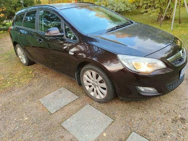 Opel Astra Haukipudas - valokuva 1