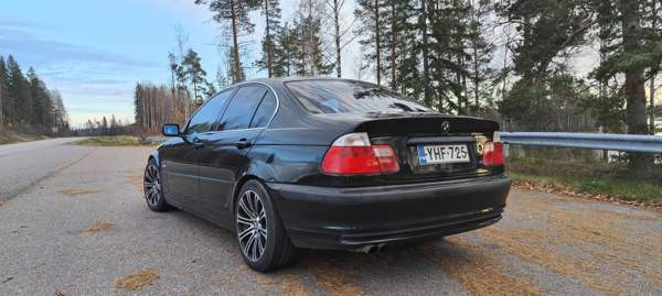 BMW 325 Keuruu - valokuva 6