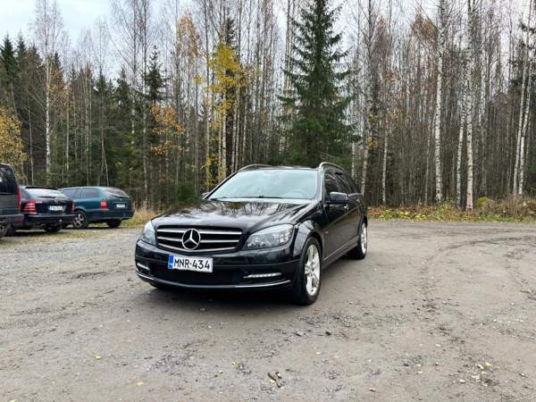 Mercedes-Benz C Nokia - valokuva 7