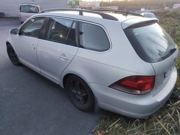 Volkswagen Golf Tampere - valokuva 3