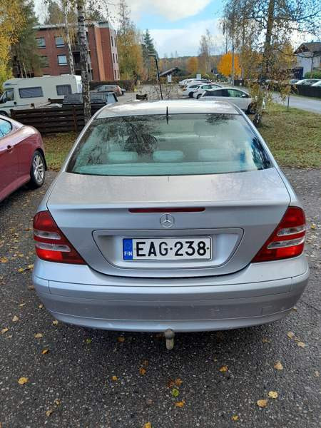 Mercedes-Benz C Turtkul - valokuva 4
