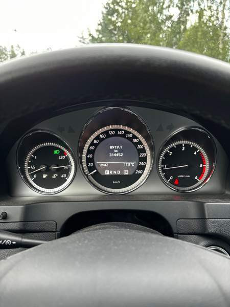 Mercedes-Benz C Padasjoki - valokuva 6