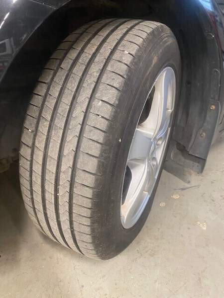 Toyota Avensis Vaasa - valokuva 5