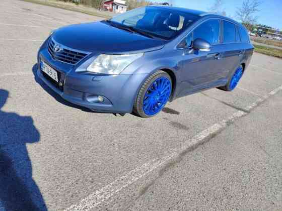 Toyota Avensis Turtkul