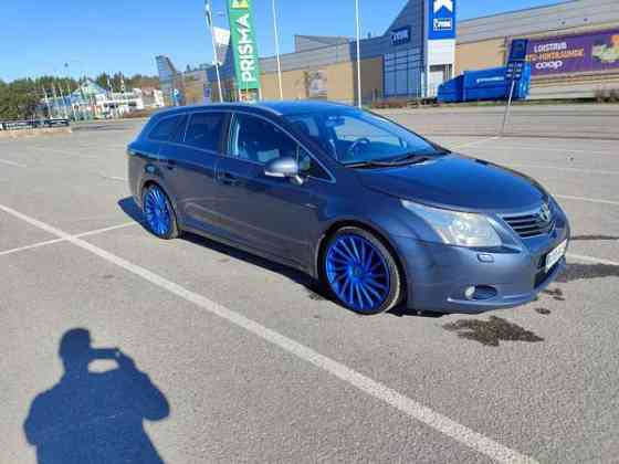 Toyota Avensis Turtkul